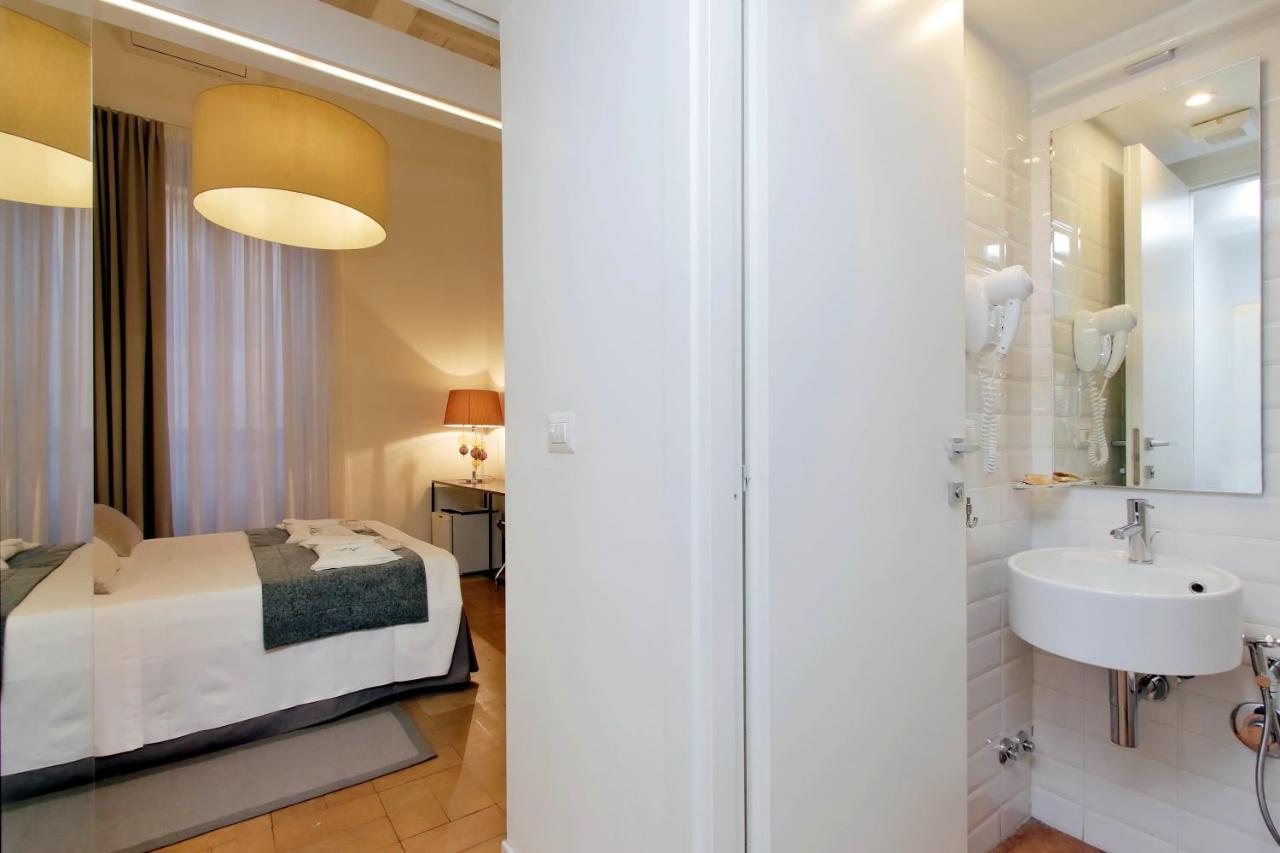 B&G Navona Apartment Рим Екстер'єр фото