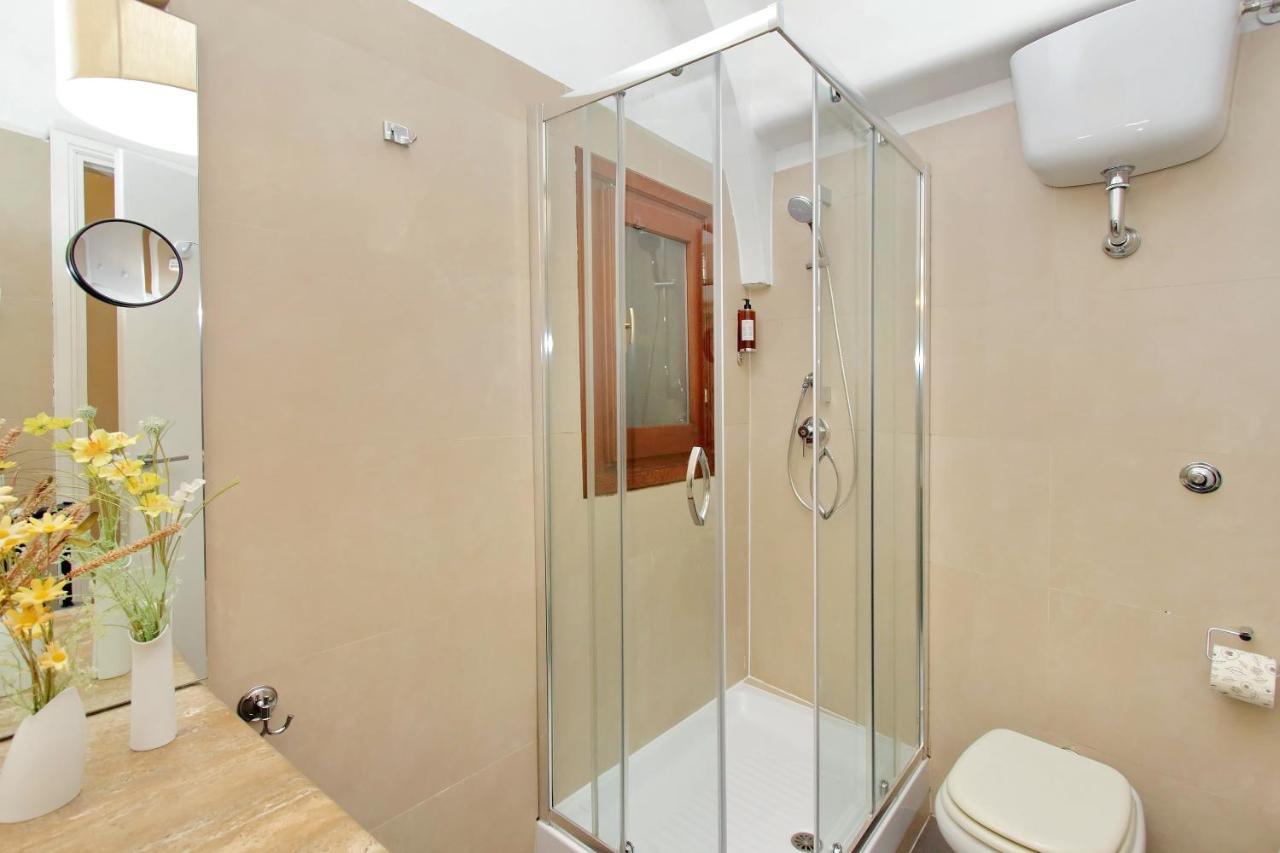 B&G Navona Apartment Рим Екстер'єр фото